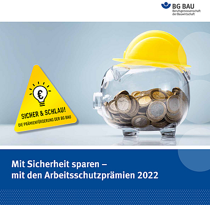 Vorschaubild für den Prämienkatalog 2022: Ein transparentes und mit Euro-Münzen gefülltes Sparschwein trägt einen gelben Helm.